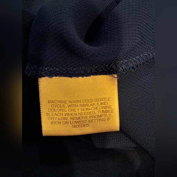 Multicolor Floral Blouse - Picture 6 of 6